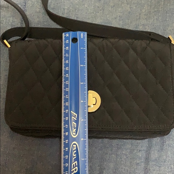 Vera Bradley crossbody - Picture 7 of 12